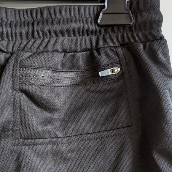 Black shorts New size S - Picture 3 of 6